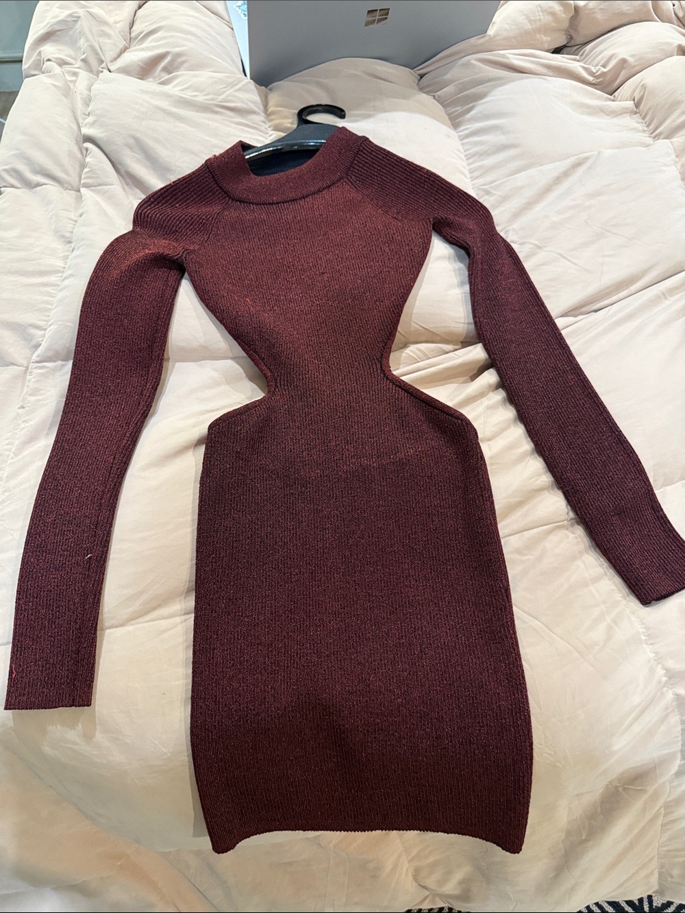 Long Sleeve Burgundy Cutout Knit Bodycon Dress